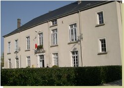 Colombey les deux eglises visite du m�morial de la boisserie, de la croix de lorraine et de la tombe du g�n�ral de Gaulle
